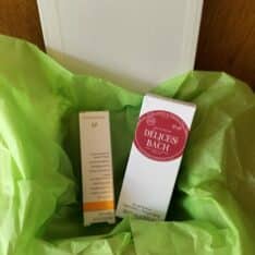 Coffret Délices - Eau de parfum de Bach 30 ml + Crème purifiante Hauschka Mini