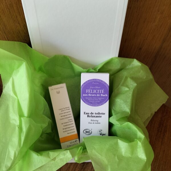 Coffret félicité - Eau de parfum Félicité de Bach 30 ml + Creme purifiante Dr Hauschka miniature